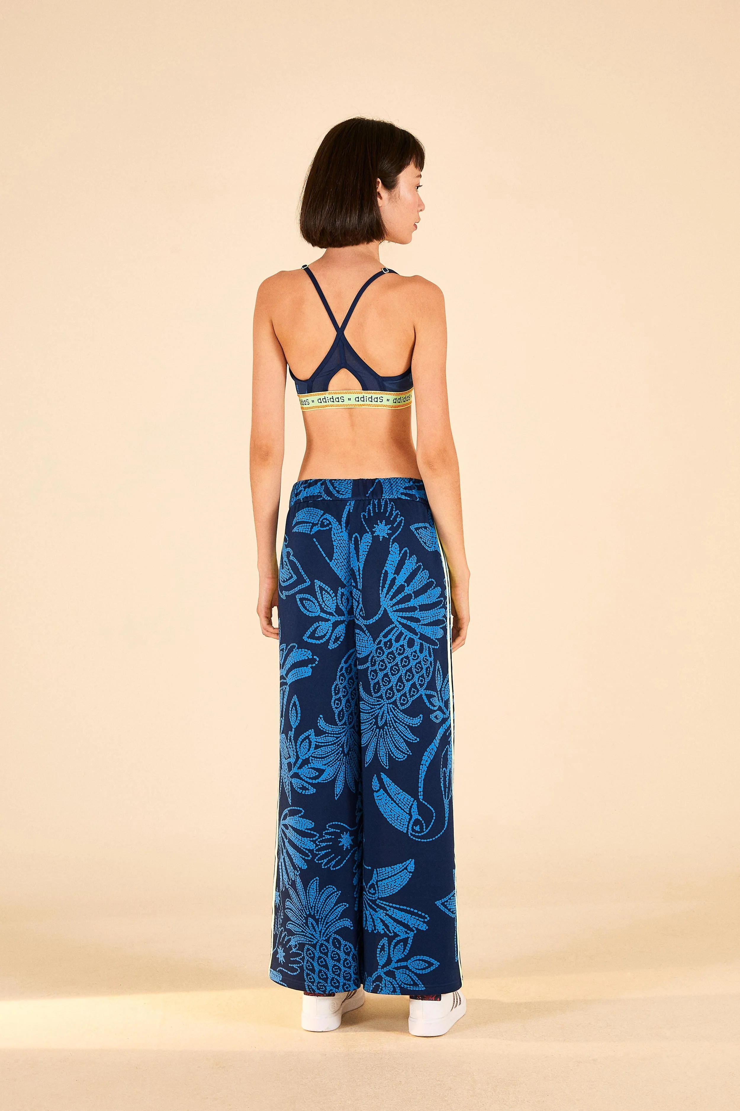 ADIDAS FARM LS Bra Blue - Image 2