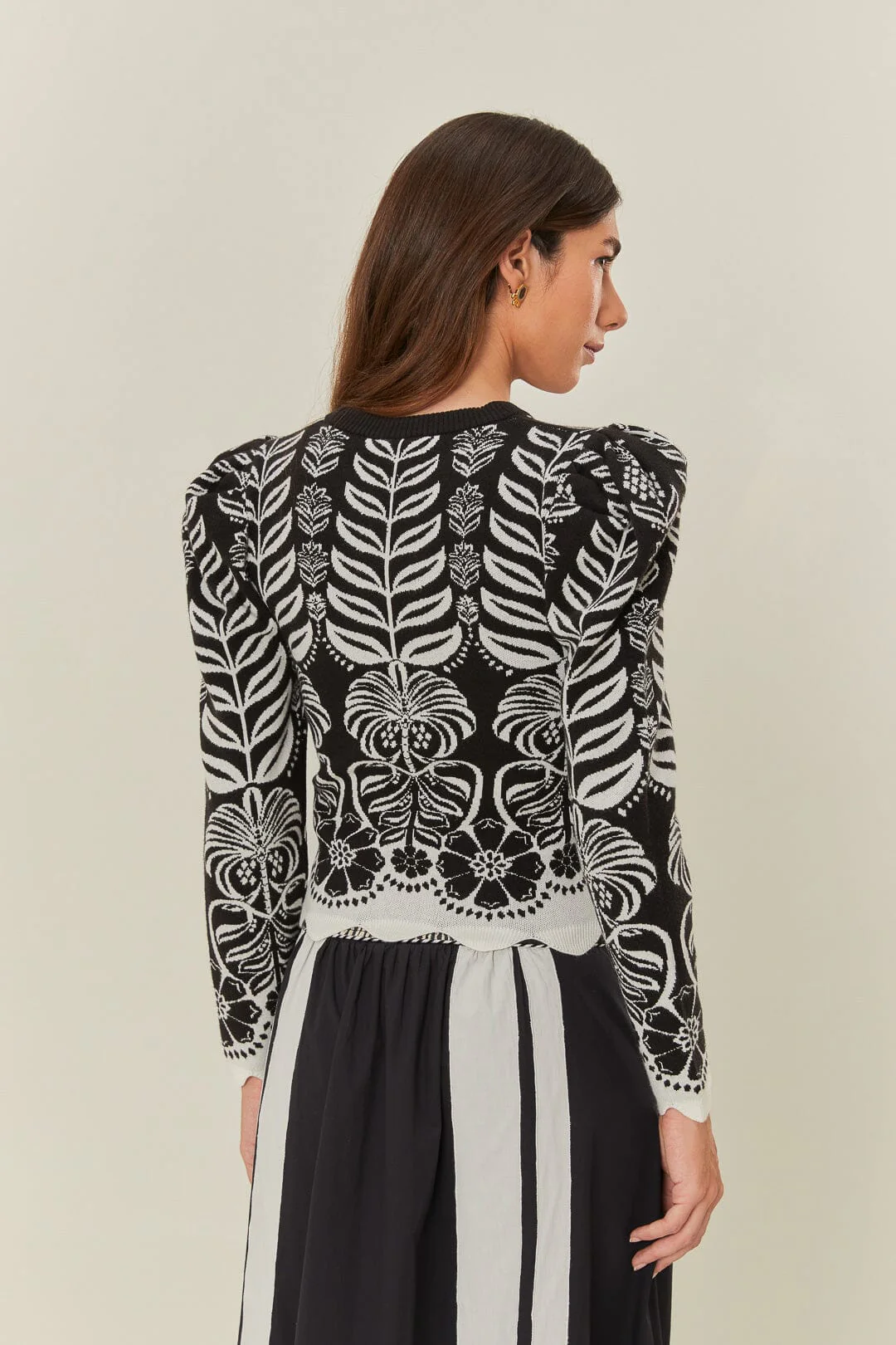 Black Ainika Tropical Splendor Puff Sleeve Knit Blouse - Image 3