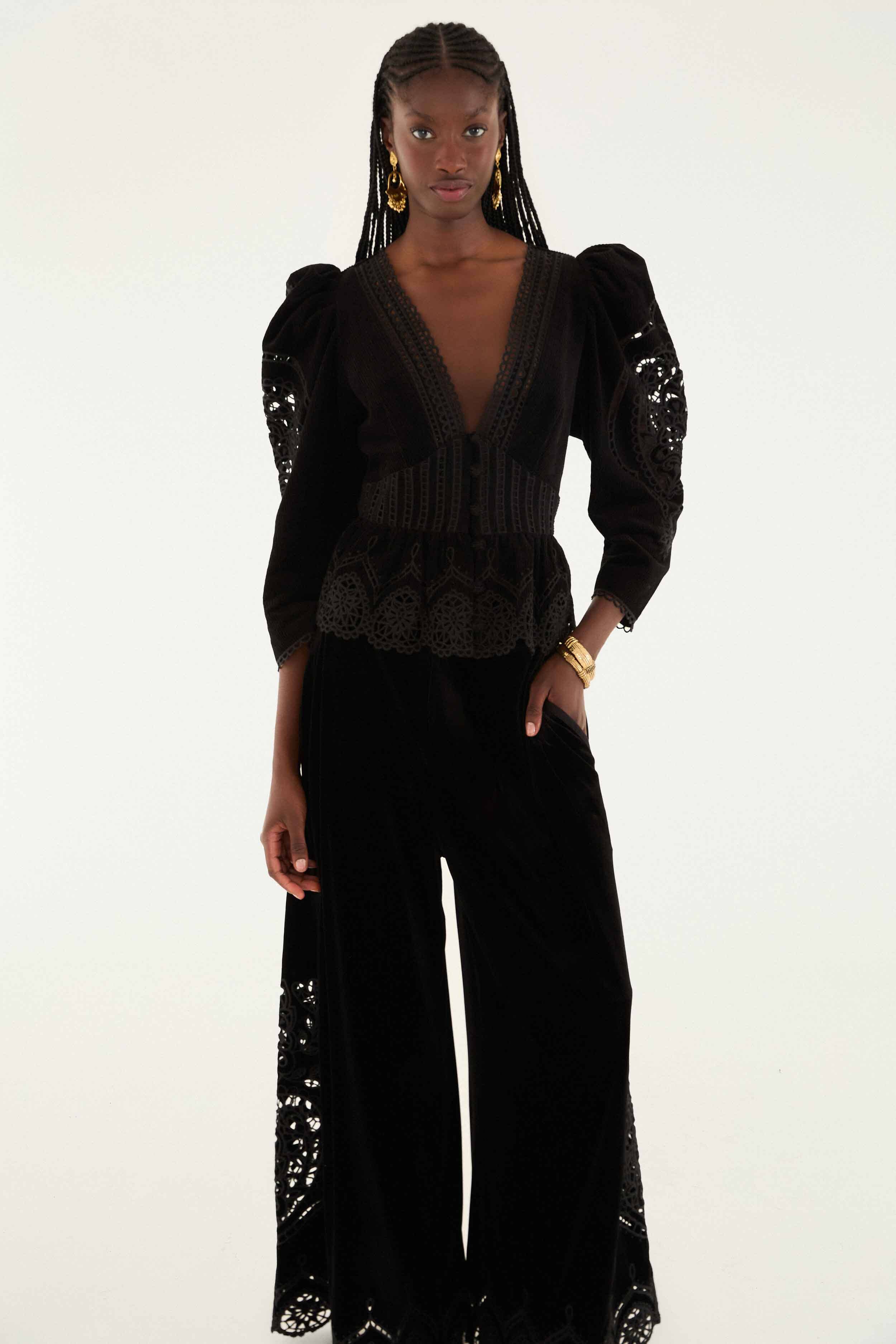 Black Artichoke Heart Richelieu Pants - Image 3