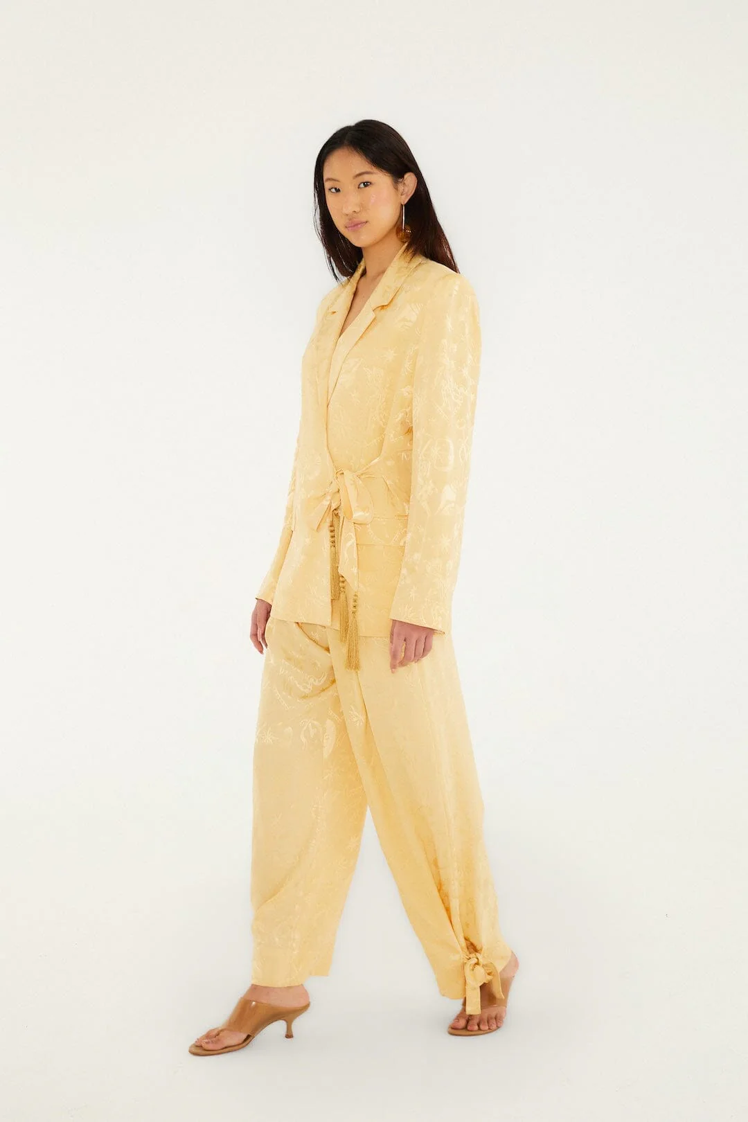 Beige Hem Ties Pockets Pants - Image 5