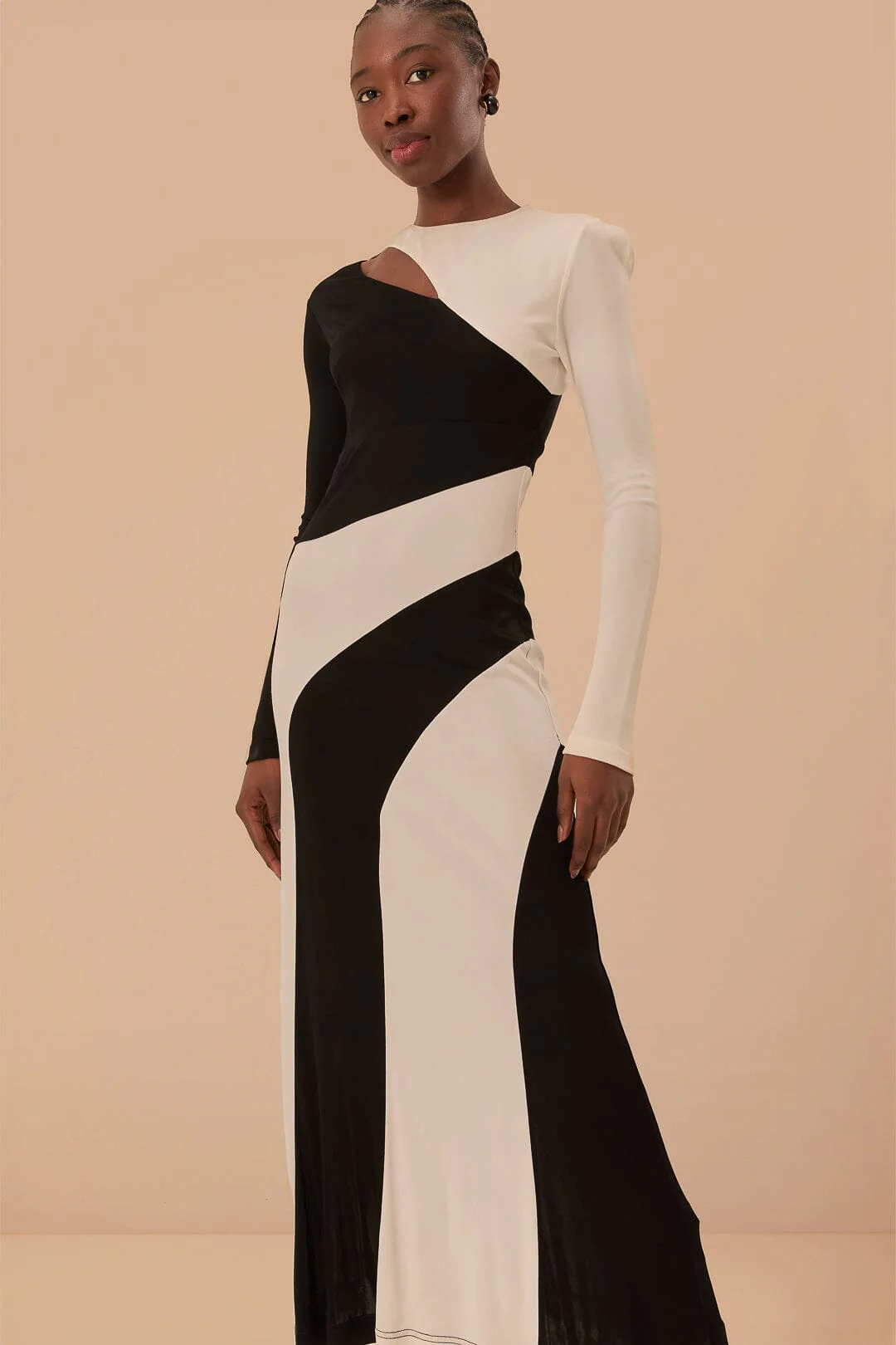 Black And White Cut-Out Long Sleeve Midi Dress - Image 2