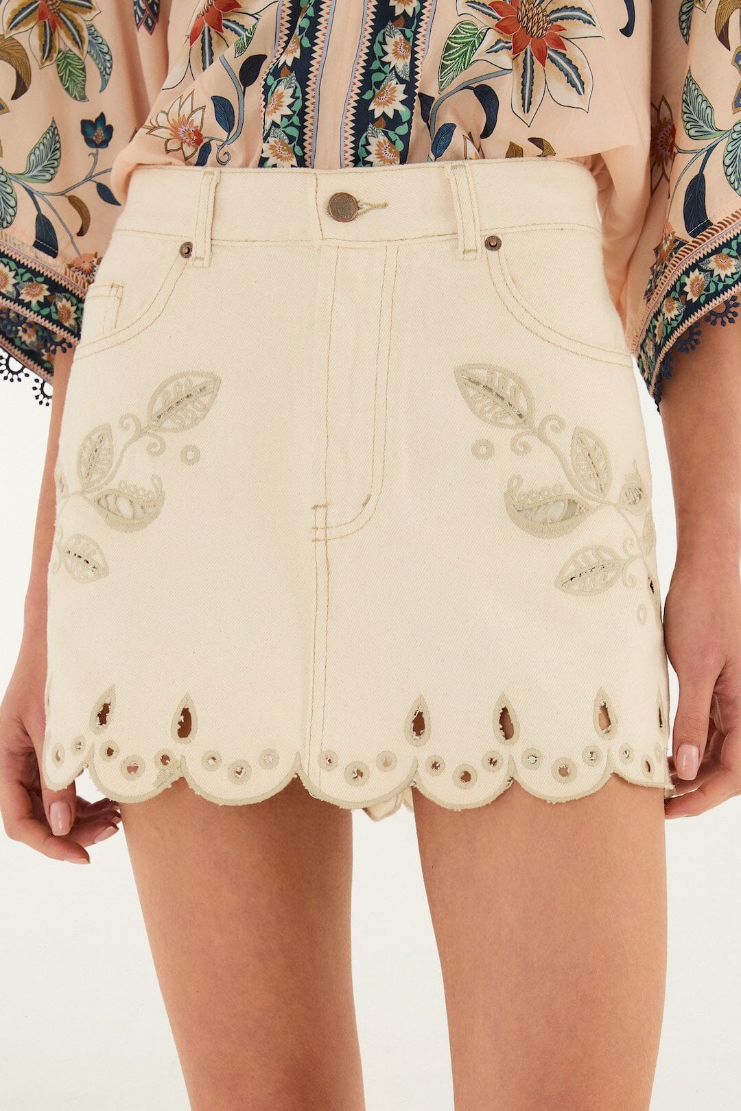 Off-White Canva Scallop Richelieu Skirt - Image 2