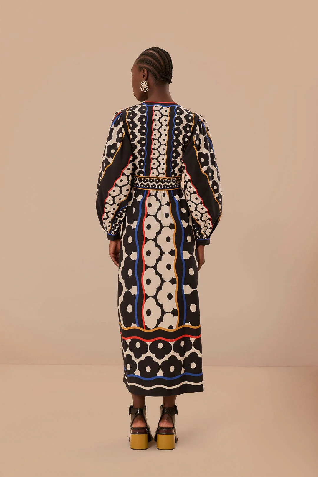 Black Farm Daisy Plunging Neck Maxi Dress - Image 3