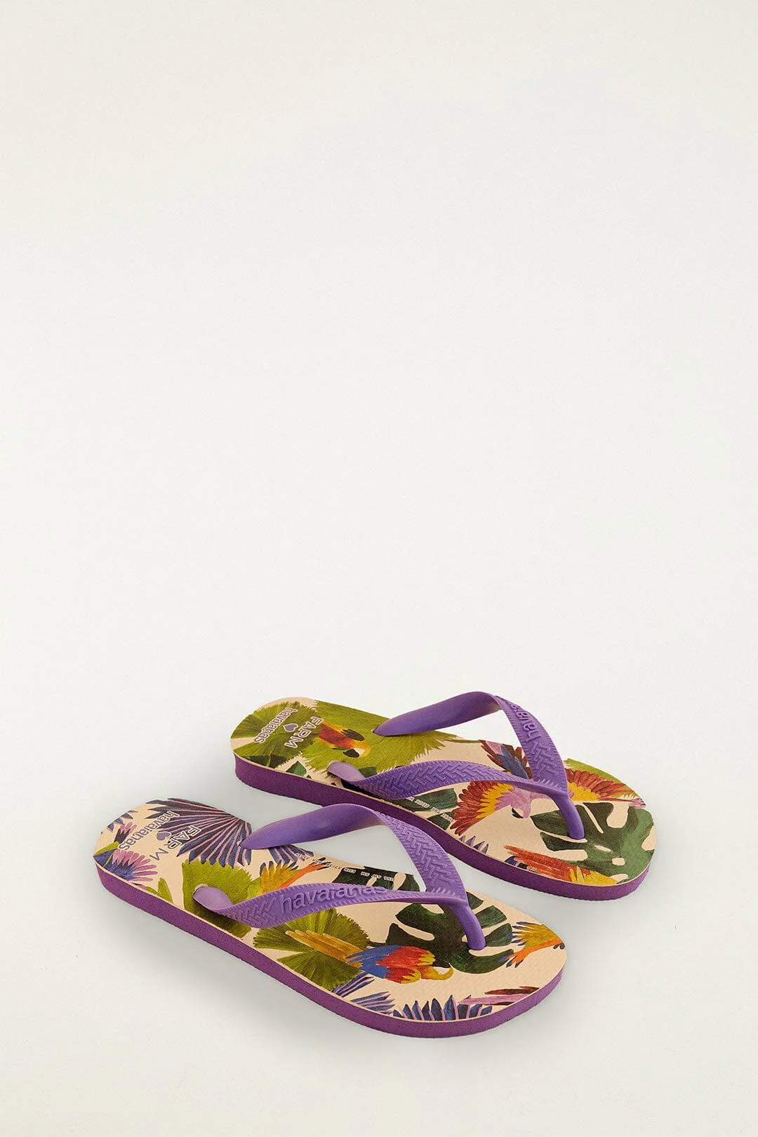 Farm Passaros Pintados Havaianas Sandals - Image 2