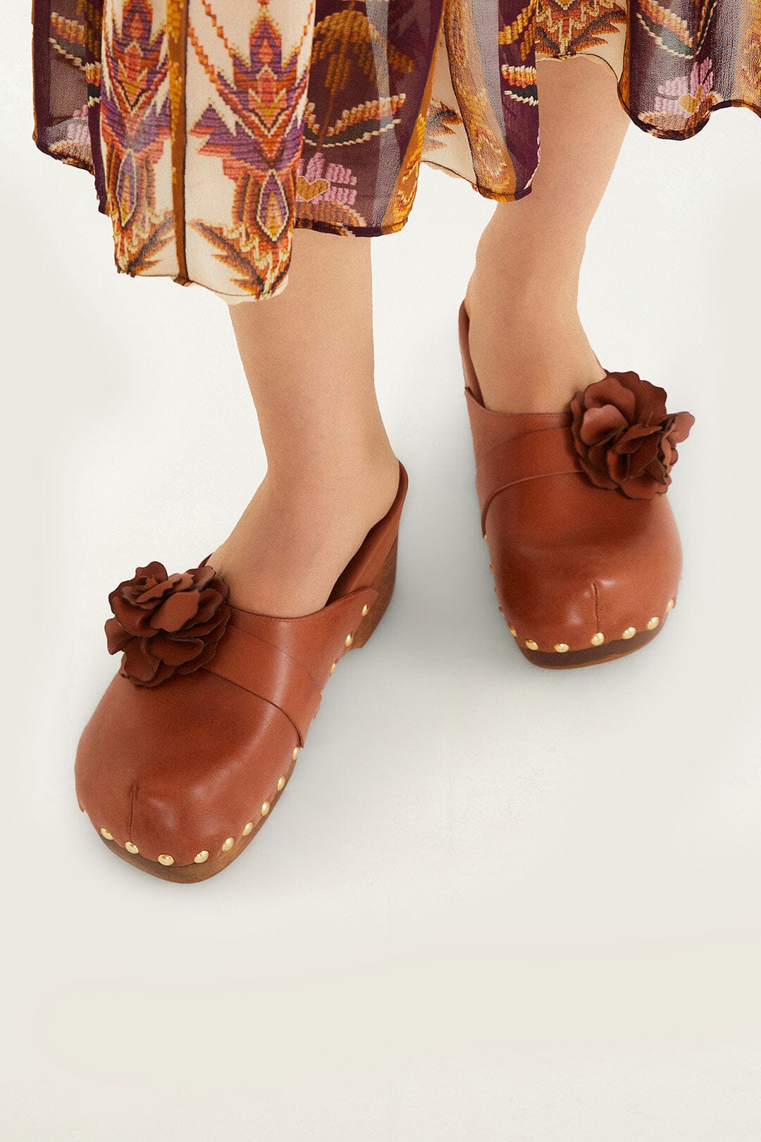 Brown Flower Clog - Image 4