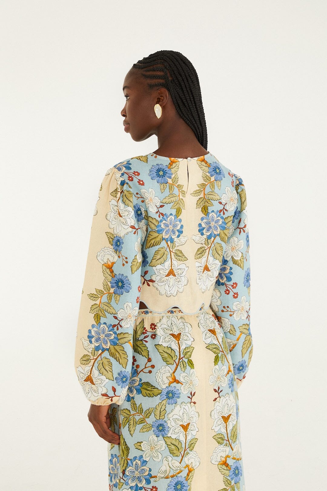 Green Garden Scarf Euroflax_x0099_ Premium Linen Blouse - Image 3