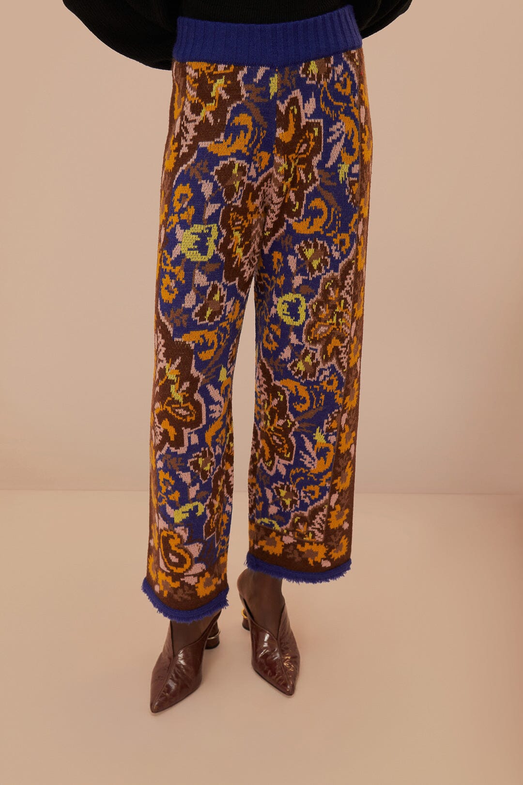 Glam Tapestry Blue Knit Pants - Image 5