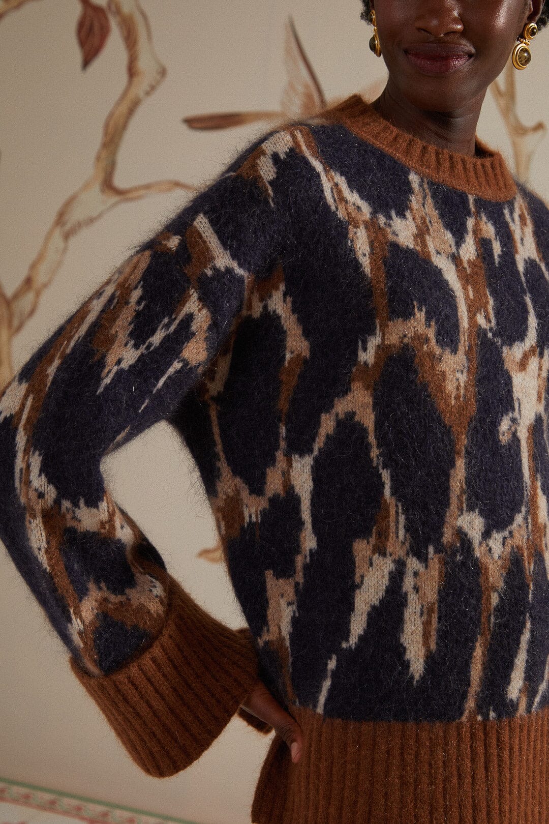 Leopard Print Knit Sweater - Image 3
