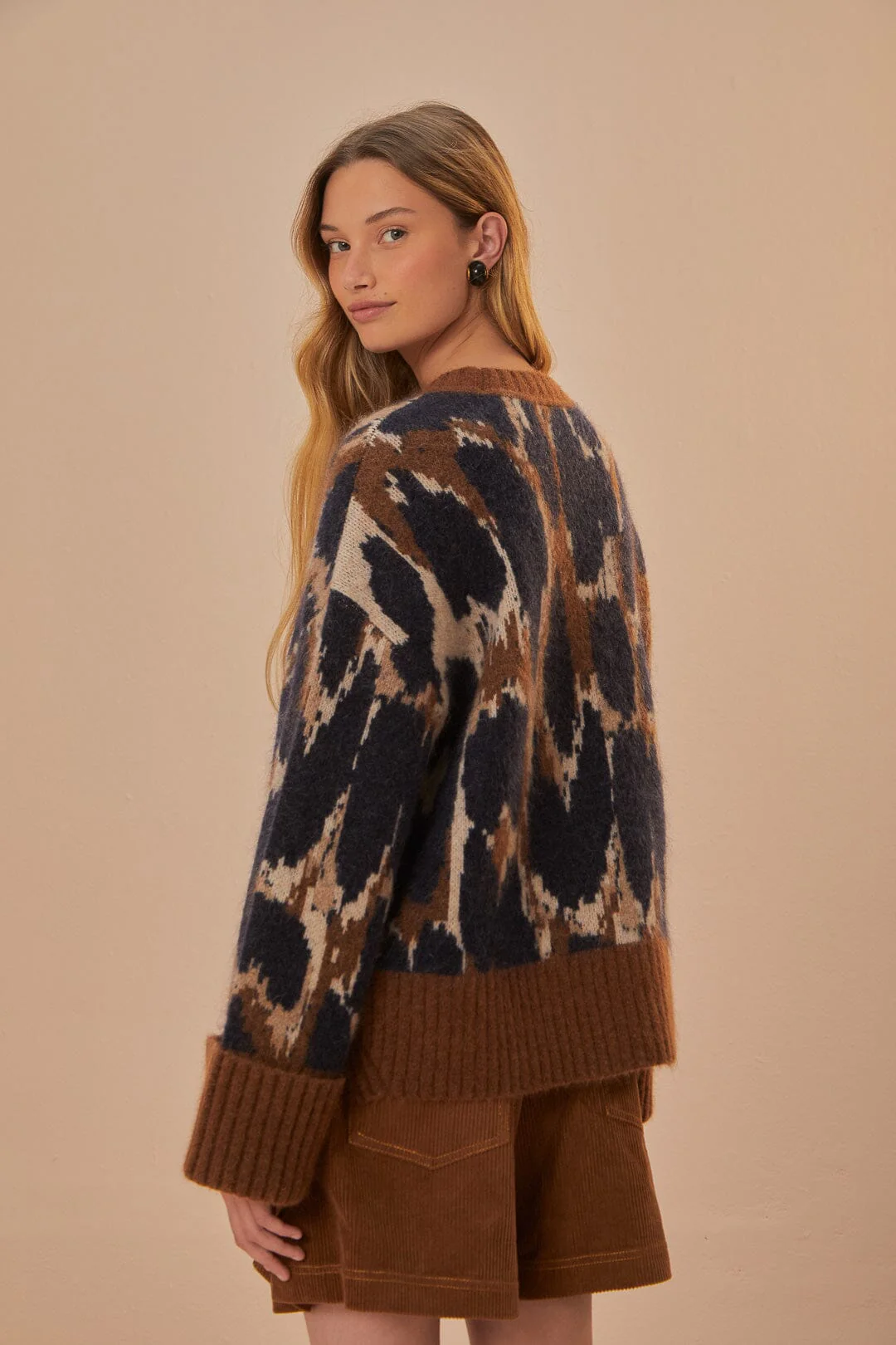 Leopard Print Knit Sweater - Image 4