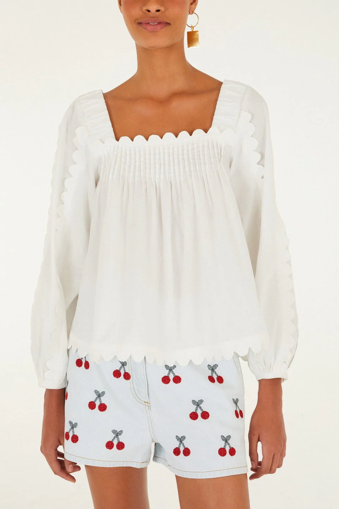 Off-White Long Sleeve Blouse - Image 2