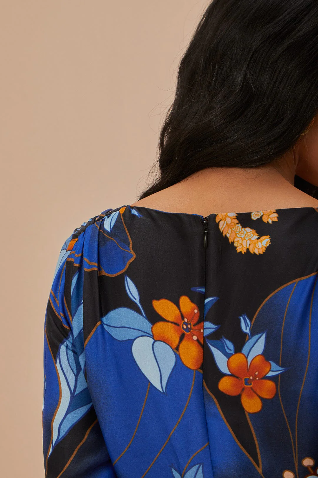 Black Pietra Floral LENZING™ ECOVERO™ Viscose Midi Dress - Image 5