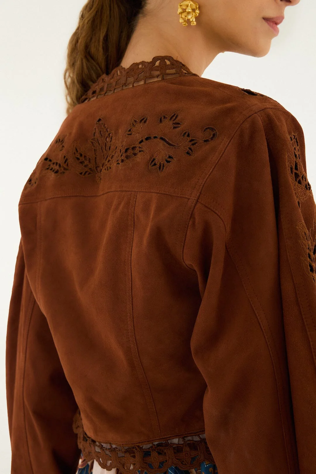 Caramel Richelieu Cropped Leather Jacket - Image 5