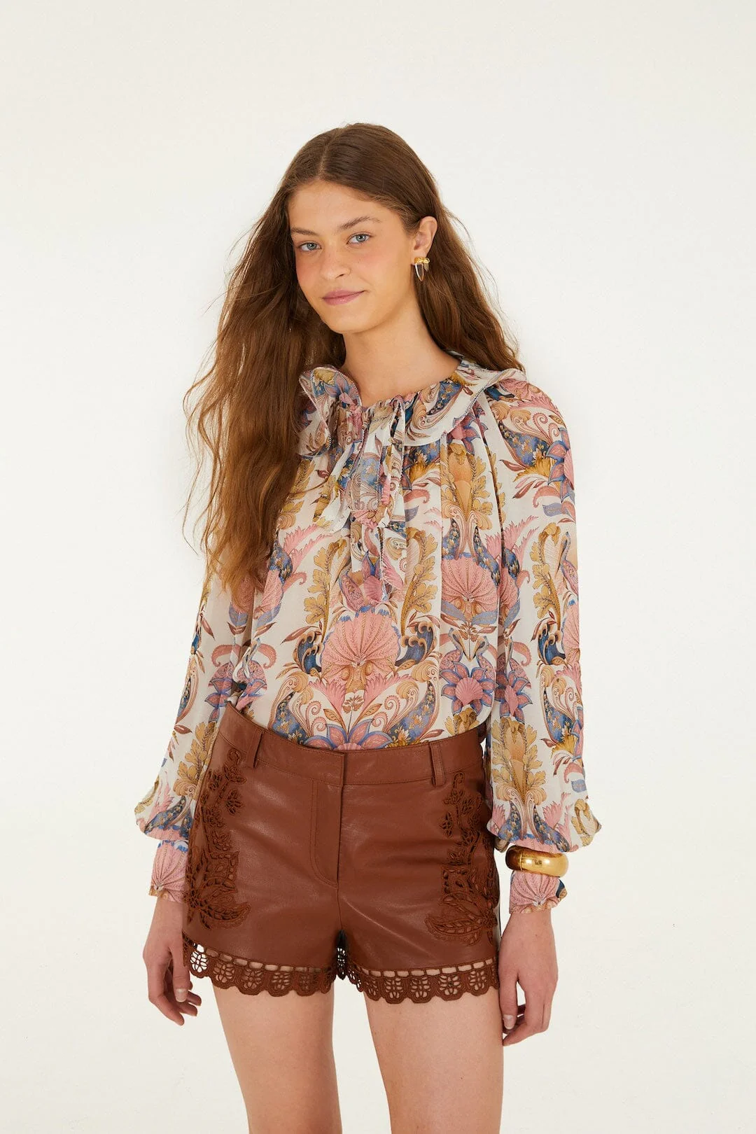 Caramel Richelieu Belt Loops Leather Shorts - Image 5