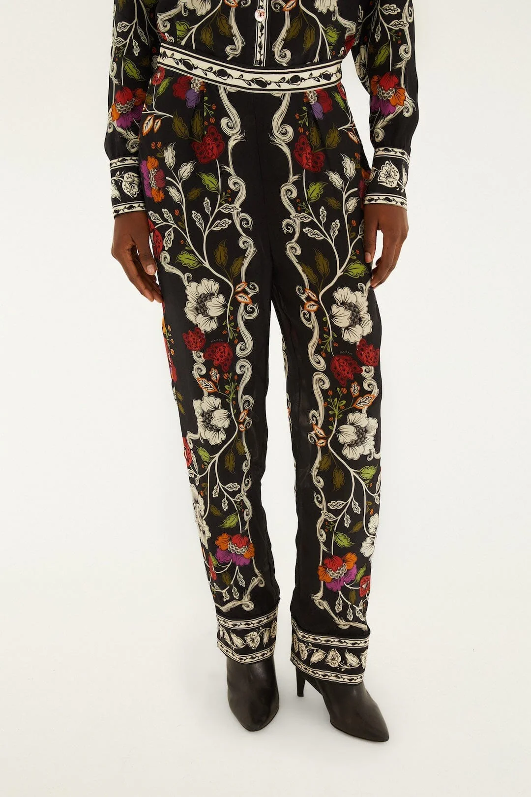 Black Rococo Flowers Pockets Pants - Image 2