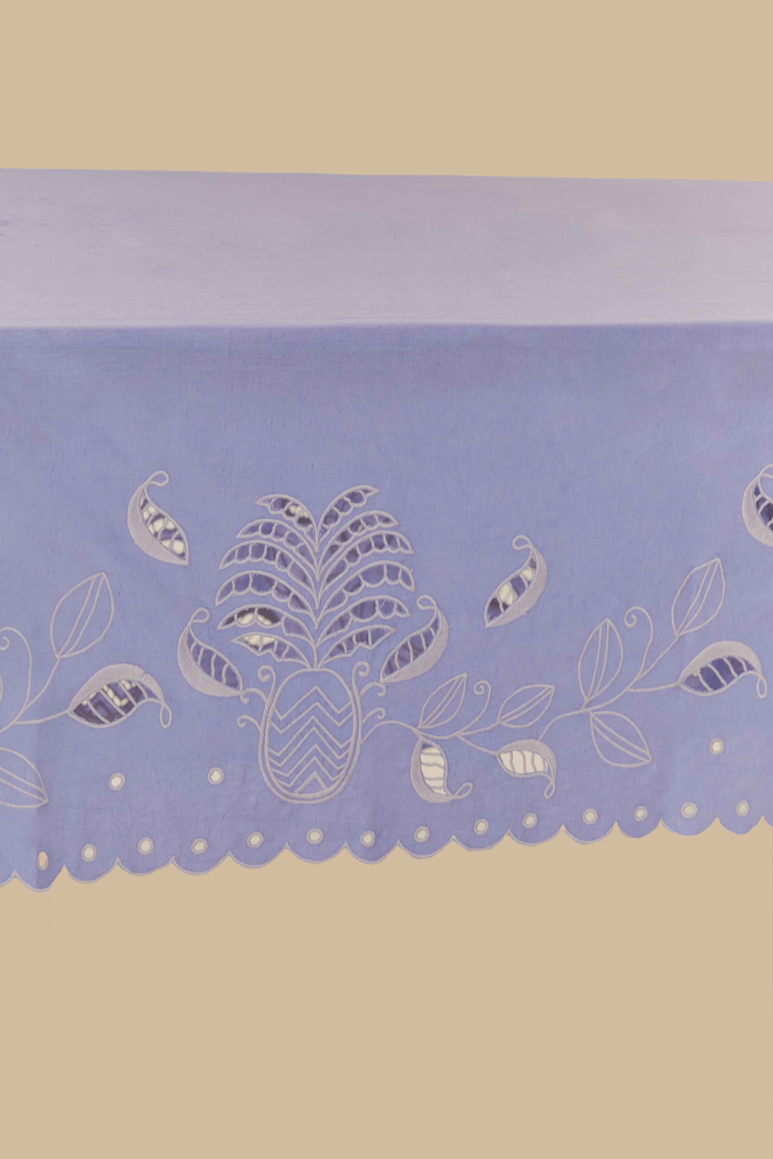 Romantic Joy A La Carte Tablecloth - Image 3