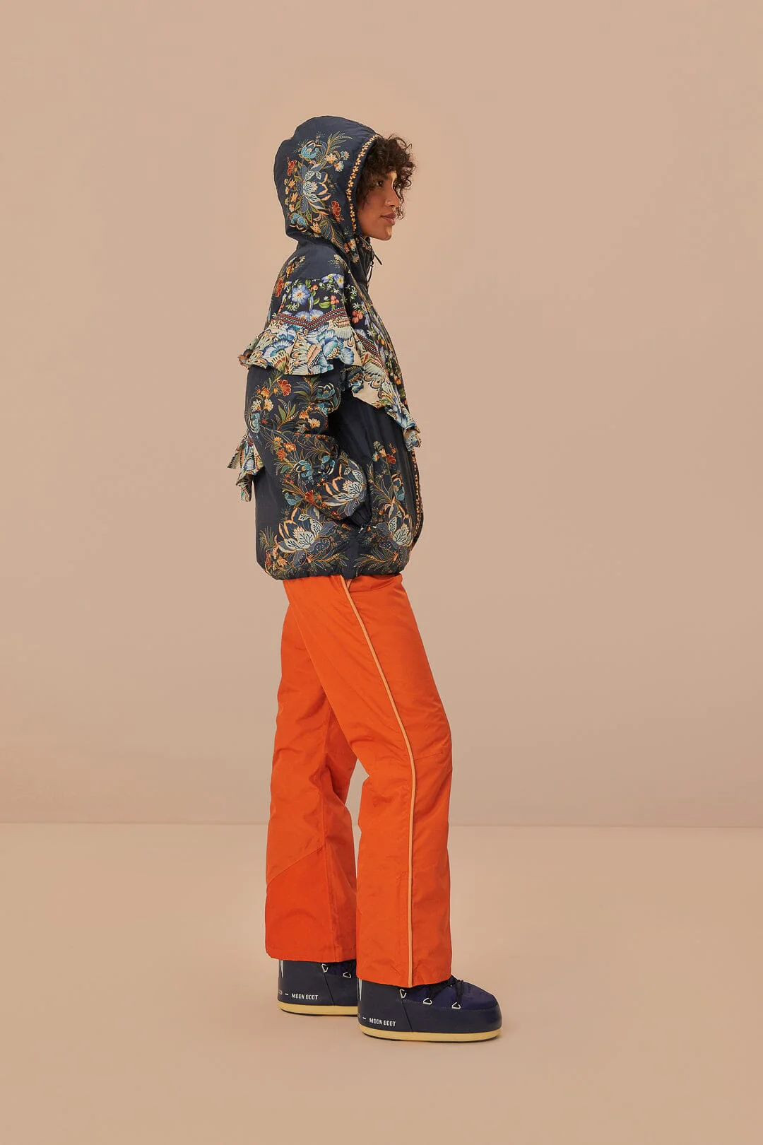 Black Flowers Ruffle Ski Jacket - Image 4