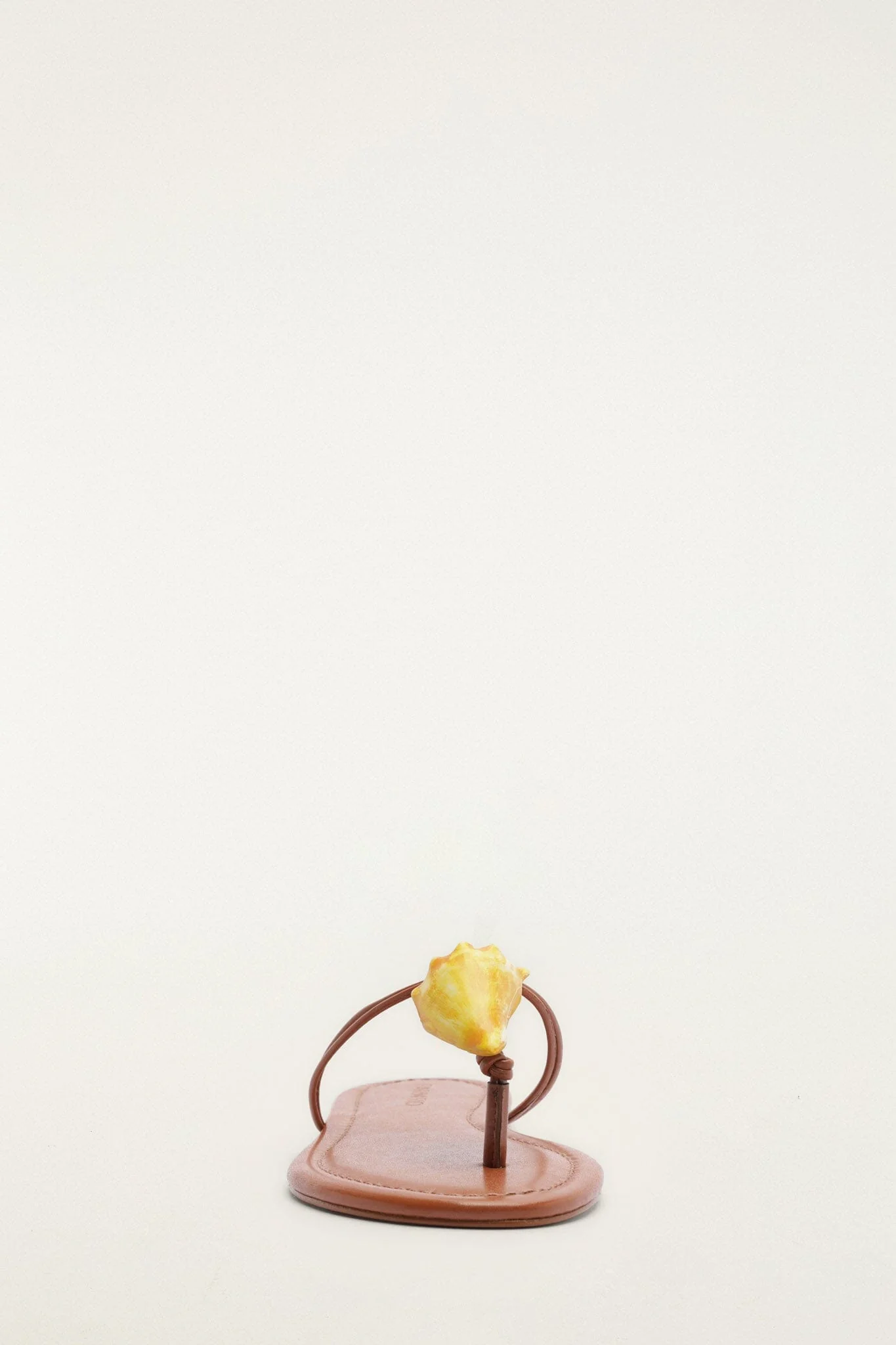 Shell Flat Sandal - Image 3