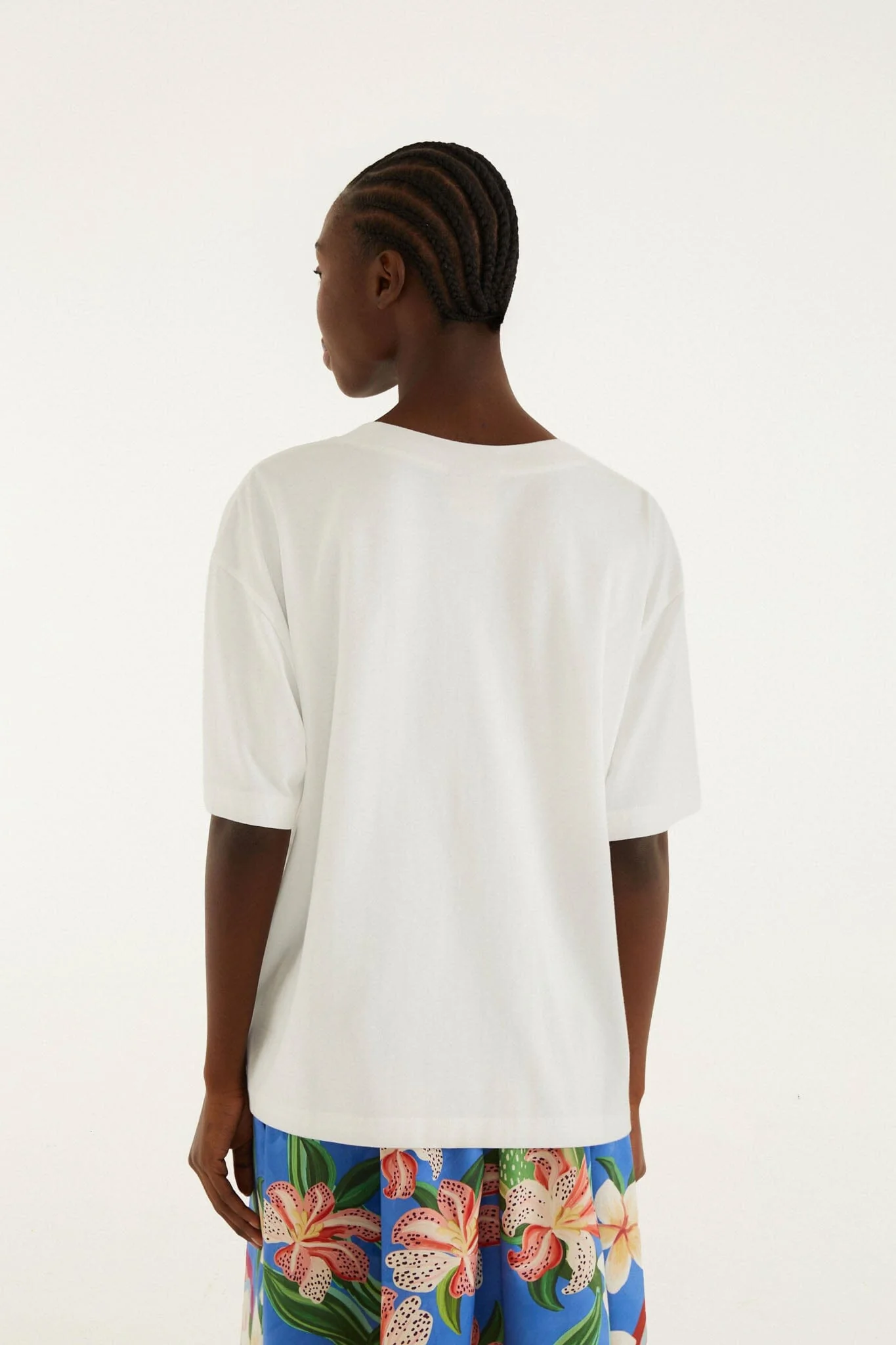 White Tropical Rose Organic Cotton T-Shirt - Image 3